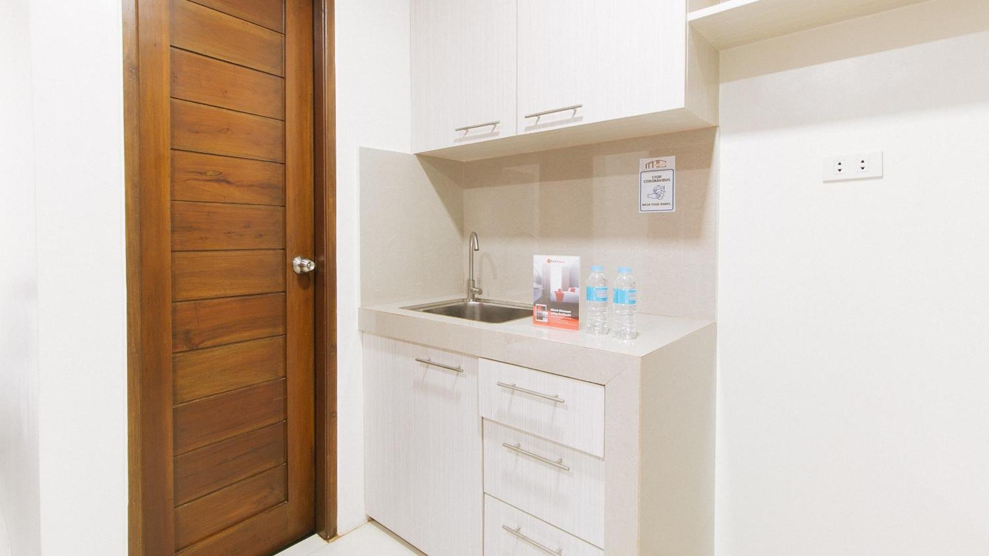 Reddoorz Near Fernwoods Garden Quezon City Exterior foto